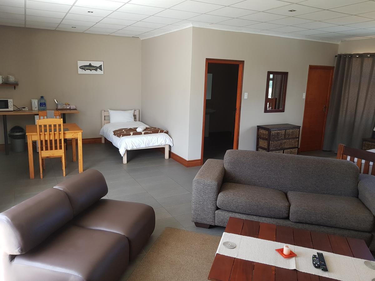 Stay@67 Apartments - Dullstroom Zewnętrze zdjęcie